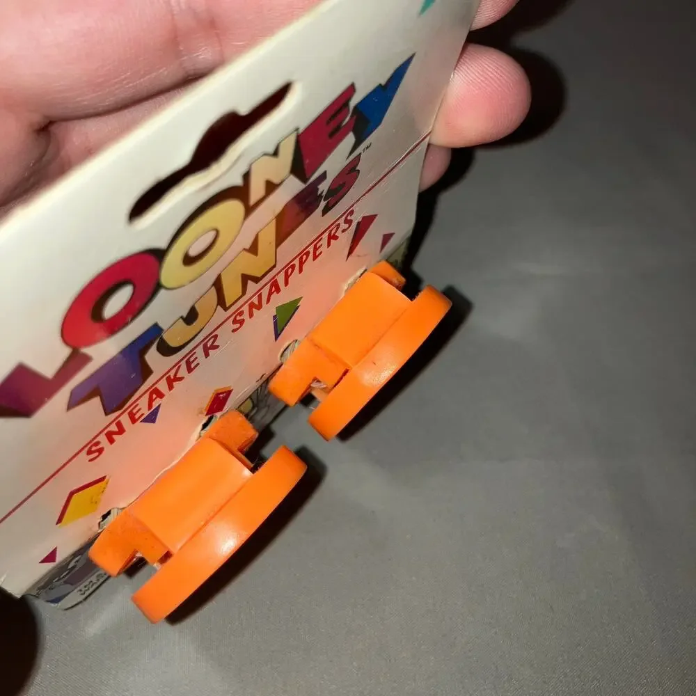 Looney Tunes this item